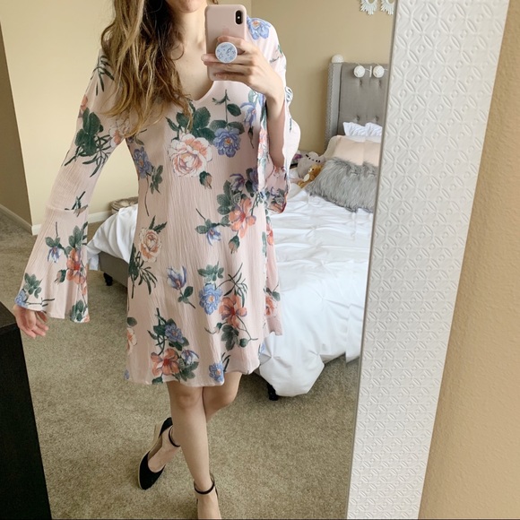 Altar'd State Dresses & Skirts - Altar’d State Floral Dress